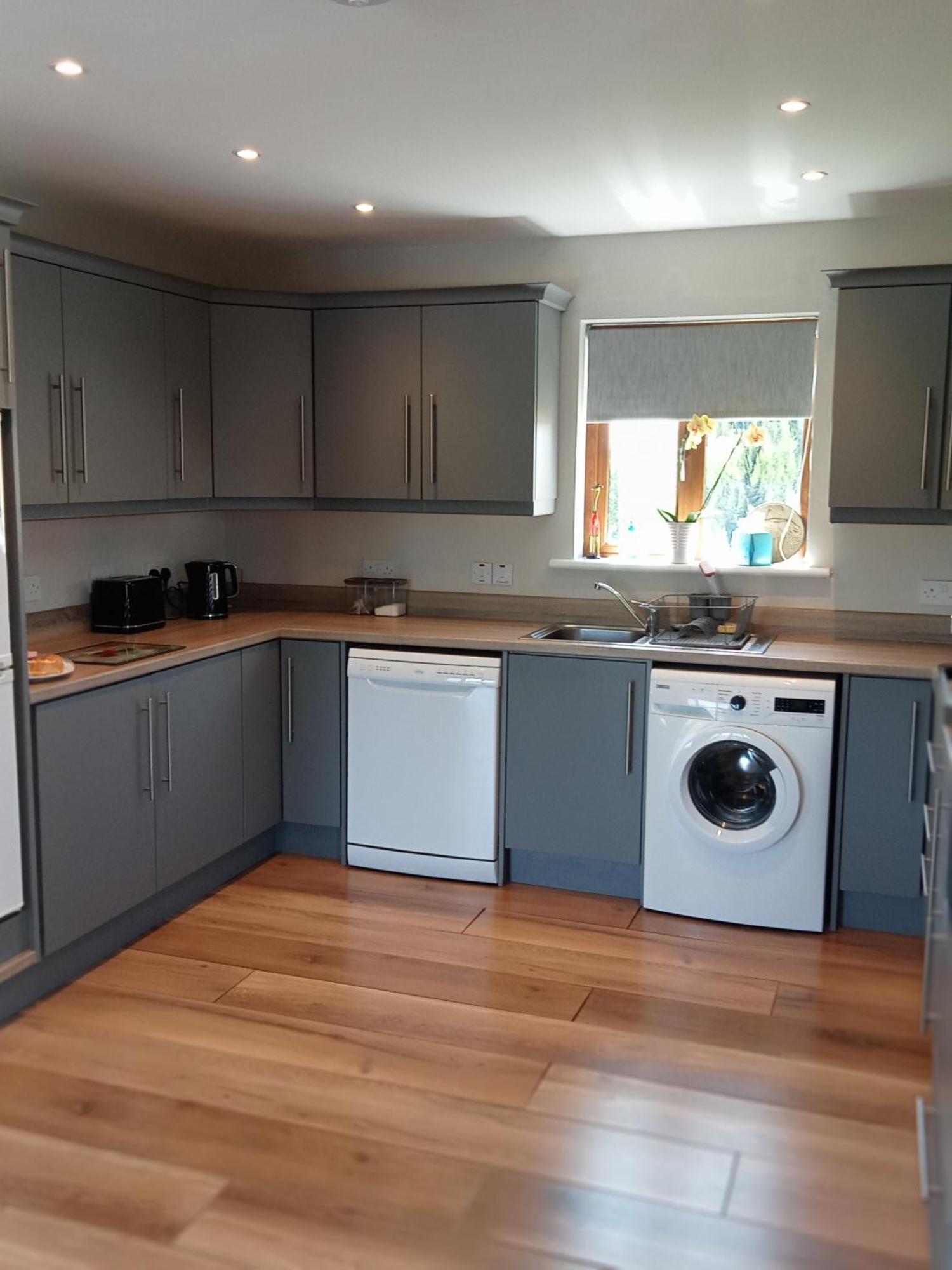 This Is It - Along The Coast Foghill Room photo